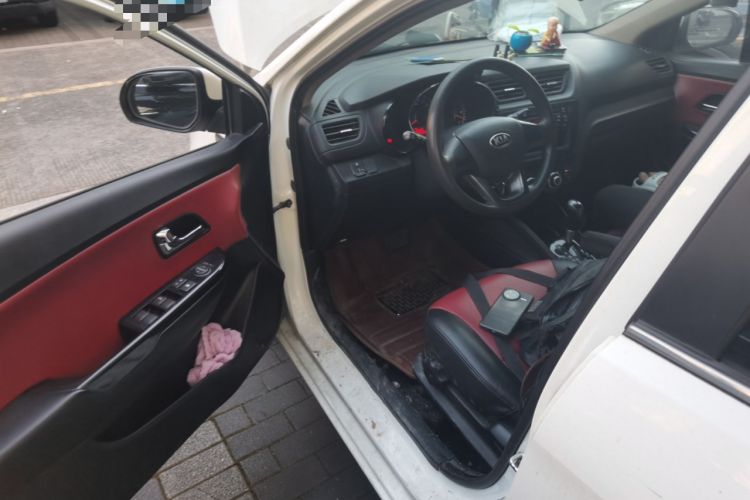 Used Kia K2 2012 Hatchback 1.4L Automatic Cool Edition Driver Seat