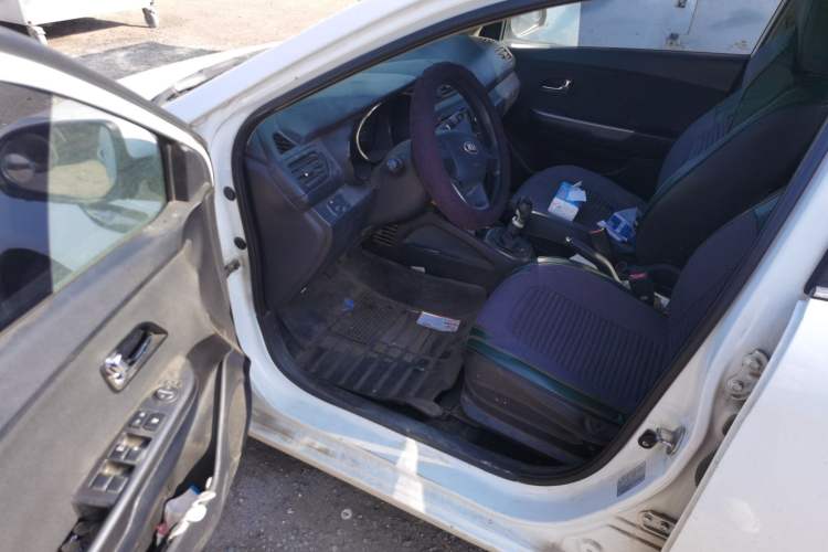 Used Kia K2 2012 Sedan 1.4L MT GLS Commemorative Edition Driver Seat