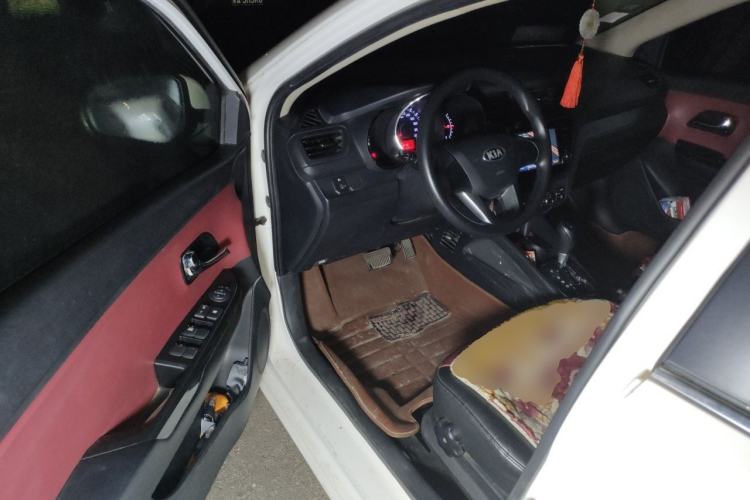 Used Kia K2 2012 Hatchback 1.4L Automatic Cool Edition Driver Seat