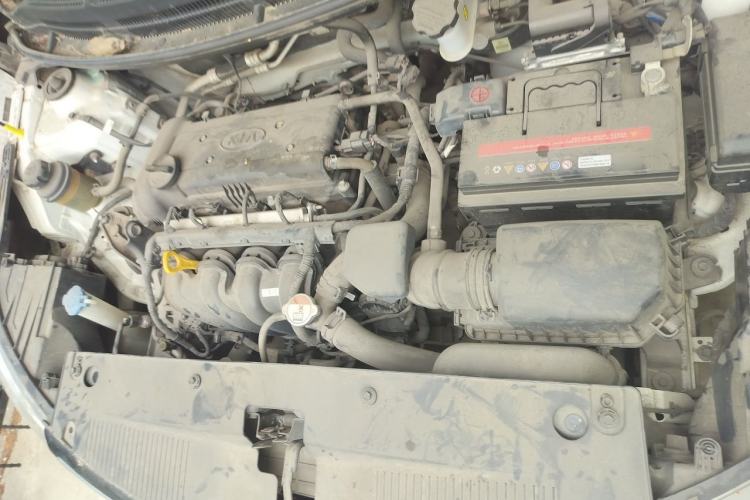 Used Kia K2 2012 Sedan 1.4L MT GLS Commemorative Edition Engine Bay