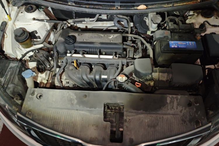 Used Kia K2 2012 Sedan 1.4L Automatic GLS Commemorative Edition Engine Bay
