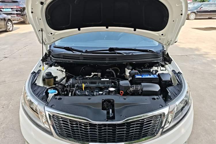 Used Kia K2 2012 Sedan 1.4L Automatic GLS Commemorative Edition Engine Bay