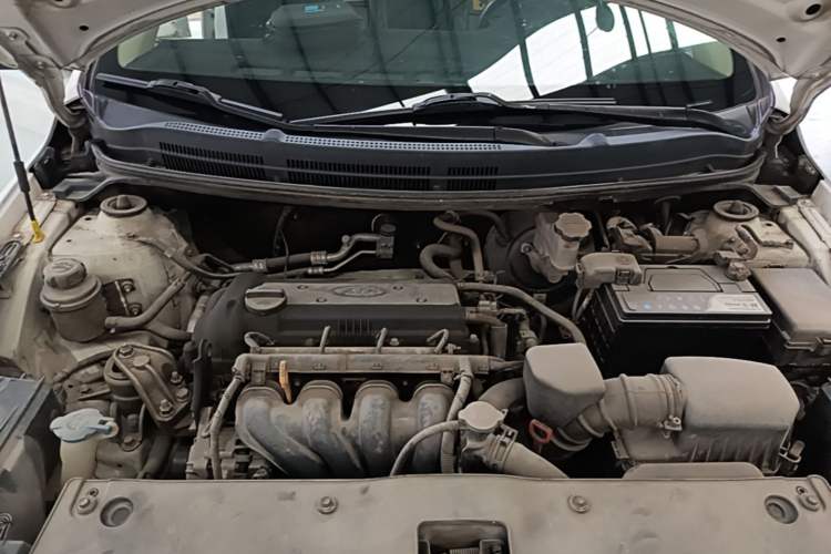 Used Kia K2 2012 Sedan 1.6L Automatic Transmission Premium Commemorative Edition Engine Bay