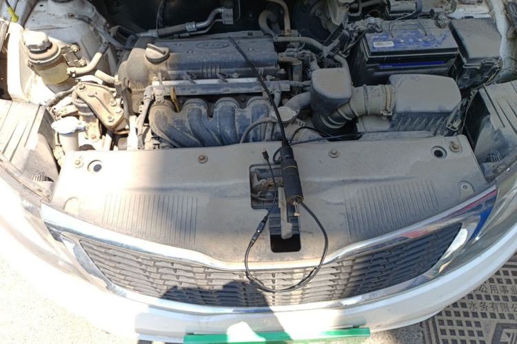 Used Kia K2 2012 Sedan 1.4L MT GLS Commemorative Edition Engine Bay