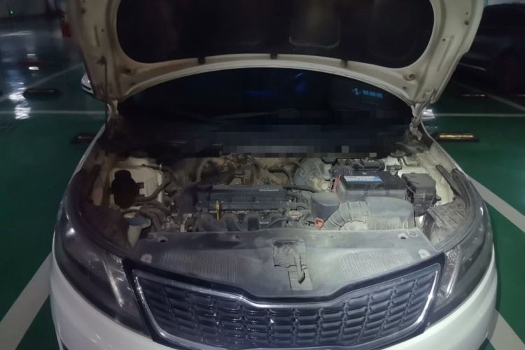Used Kia K2 2012 Sedan 1.6L Automatic Transmission Premium Commemorative Edition Engine Bay
