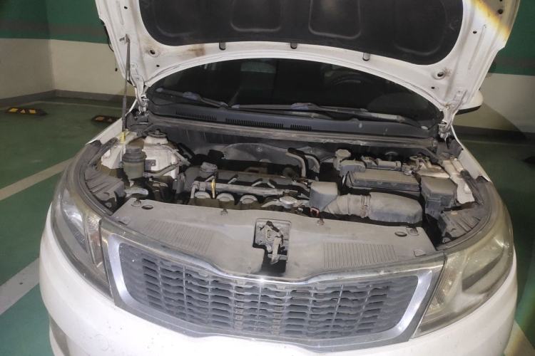 Used Kia K2 2012 Sedan 1.4L Automatic GLS Commemorative Edition Engine Bay