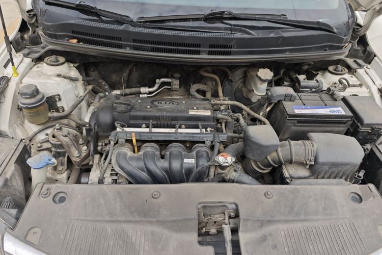 Used Kia K2 2012 Sedan 1.4L MT GLS Commemorative Edition Engine Bay