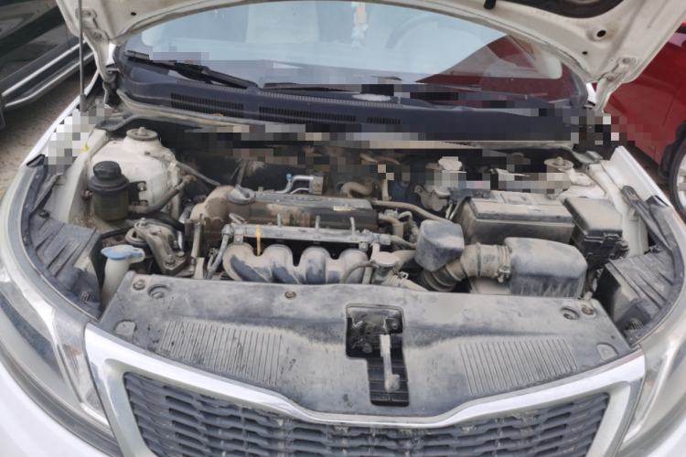 Used Kia K2 2012 Sedan 1.4L MT GLS Commemorative Edition Engine Bay