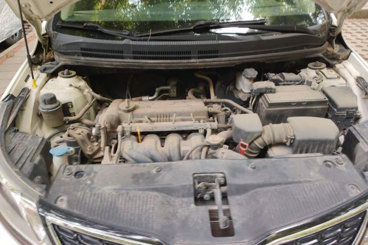 Used Kia K2 2012 Sedan 1.6L Automatic Transmission Premium ECO Commemorative Edition Engine Bay