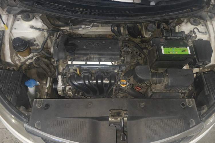 Used Kia K2 2012 Sedan 1.6L Automatic Transmission Premium Commemorative Edition Engine Bay
