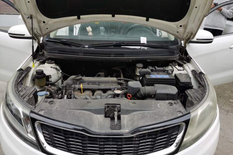 Used Kia K2 2012 Sedan 1.6L AT Premium ECO Engine Bay