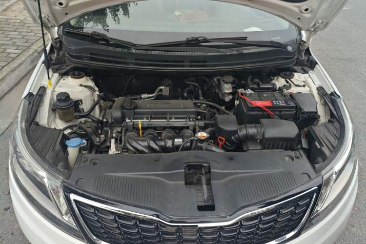 Used Kia K2 2012 Hatchback 1.6L AT Premium Commemorative Edition Engine Bay