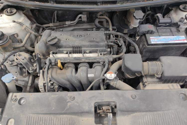 Used Kia K2 2012 Sedan 1.4L MT GLS Commemorative Edition Engine Bay