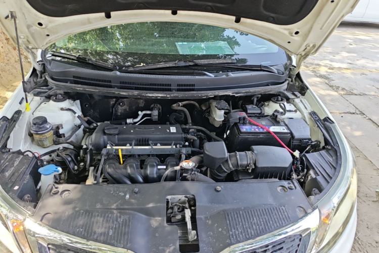 Used Kia K2 2012 Sedan 1.4L MT GLS Commemorative Edition Engine Bay