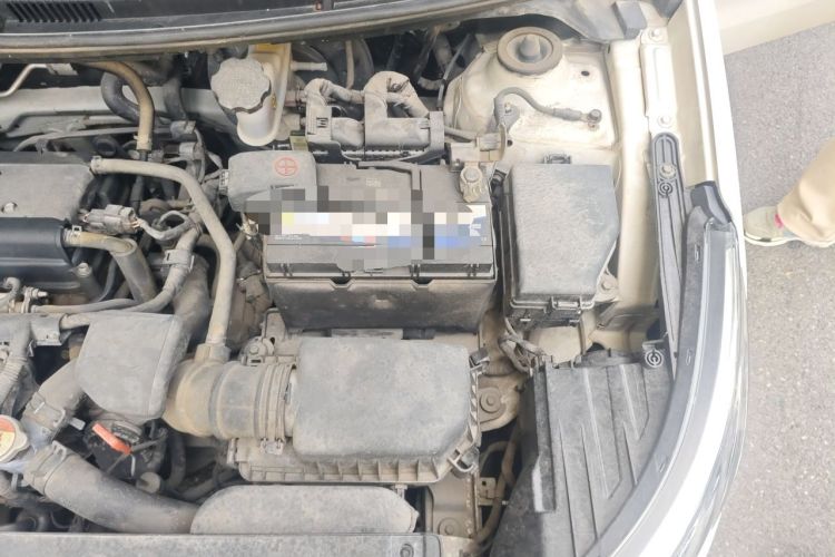 Used Kia K2 2012 Hatchback 1.6L AT Premium Engine Bay Left