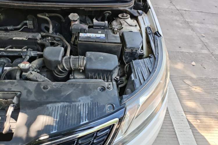 Used Kia K2 2012 Sedan 1.4L MT TOP Commemorative Edition Engine Bay Left
