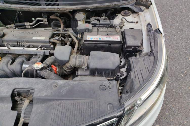 Used Kia K2 2012 Hatchback 1.4L Automatic Cool Edition Engine Bay Left