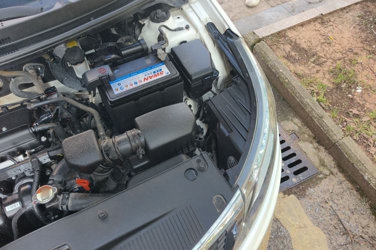 Used Kia K2 2012 Sedan 1.4L Automatic GLS Commemorative Edition Engine Bay Left