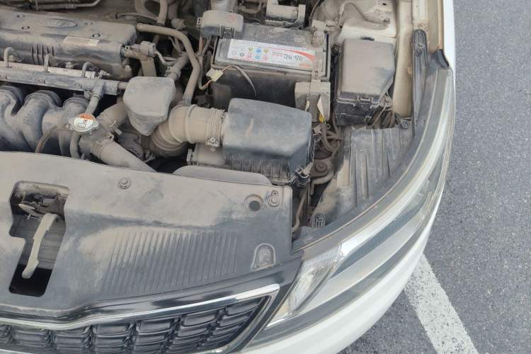 Used Kia K2 2012 Sedan 1.4L MT GL Commemorative Edition Engine Bay Left