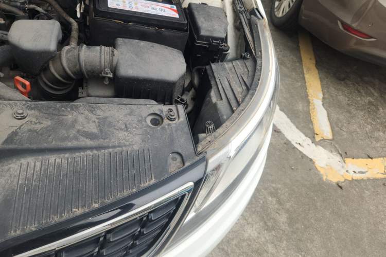 Used Kia K2 2012 Sedan 1.6L AT Premium ECO Engine Bay Left
