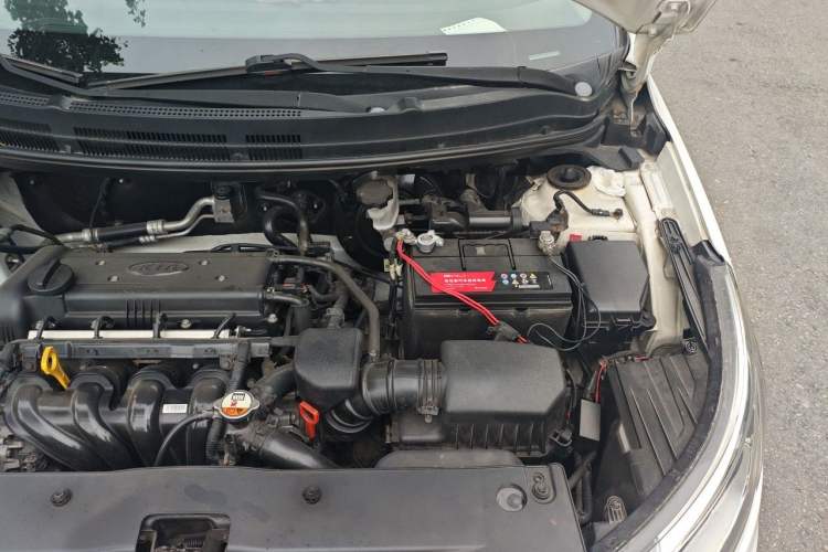 Used Kia K2 2012 Hatchback 1.6L AT Premium Commemorative Edition Engine Bay Left