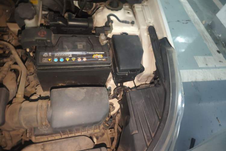 Used Kia K2 2012 Sedan 1.6L Automatic Transmission Premium ECO Commemorative Edition Engine Bay Left