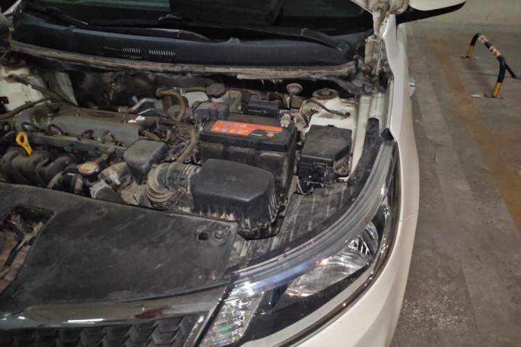 Used Kia K2 2012 Sedan 1.4L MT TOP Commemorative Edition Engine Bay Left