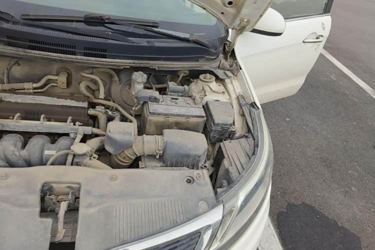 Used Kia K2 2012 Sedan 1.4L MT GLS Commemorative Edition Engine Bay Left