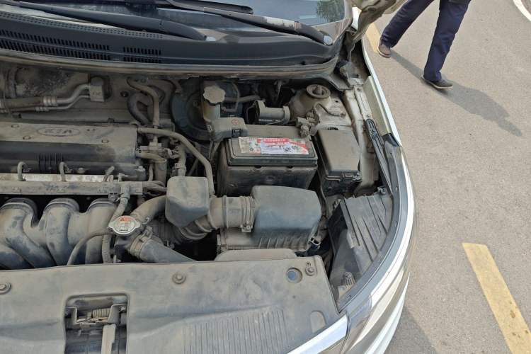 Used Kia K2 2012 Sedan 1.4L MT GLS Commemorative Edition Engine Bay Left
