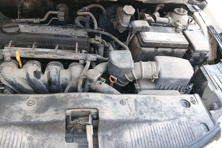Used Kia K2 2012 Sedan 1.6L Automatic Transmission Premium Commemorative Edition Engine Bay Left