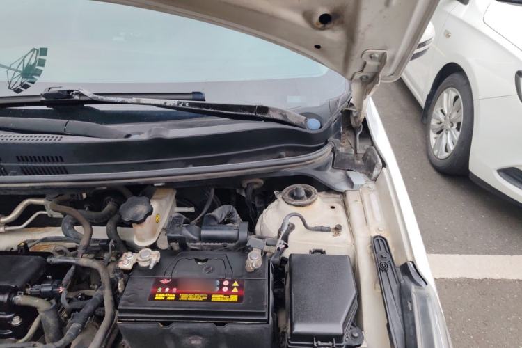 Used Kia K2 2012 Hatchback 1.6L AT Premium Commemorative Edition Engine Bay Left