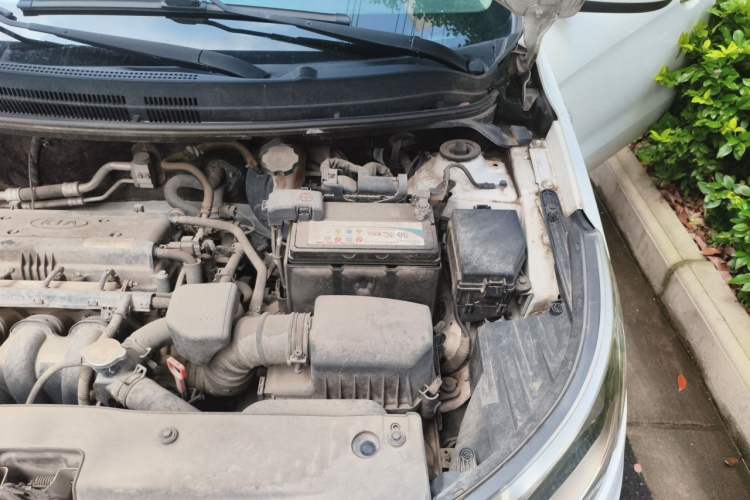 Used Kia K2 2012 Sedan 1.4L Automatic GLS Commemorative Edition Engine Bay Left