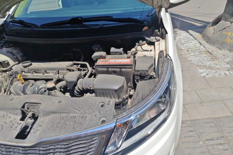Used Kia K2 2012 Sedan 1.4L MT GLS Commemorative Edition Engine Bay Left