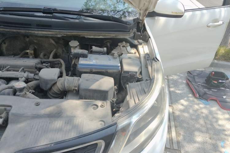Used Kia K2 2012 Sedan 1.4L MT GLS Commemorative Edition Engine Bay Left