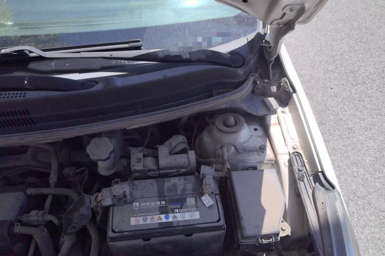 Used Kia K2 2012 Sedan 1.4L Automatic GLS Commemorative Edition Engine Bay Left