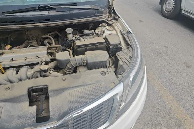 Used Kia K2 2012 Sedan 1.4L MT GLS Commemorative Edition Engine Bay Left