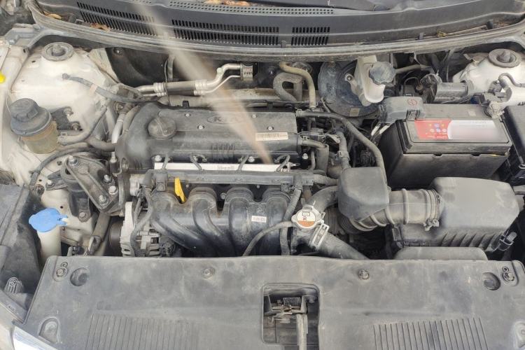 Used Kia K2 2012 Sedan 1.4L MT GLS Commemorative Edition Engine Bay
