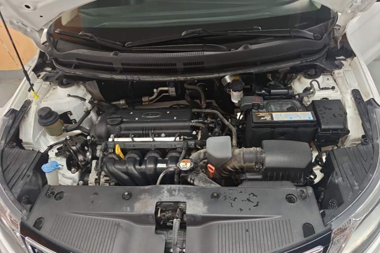 Used Kia K2 2012 Sedan 1.6L Automatic Transmission Premium Commemorative Edition Engine Bay