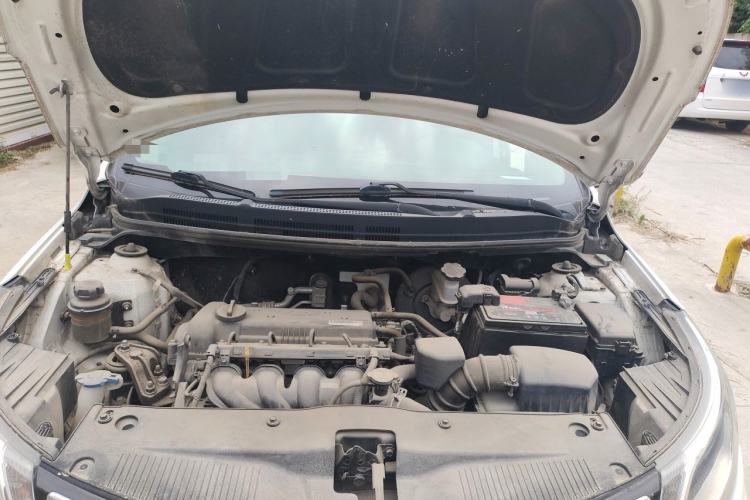 Used Kia K2 2012 Hatchback 1.4L MT Cool Edition Commemorative Model Engine Bay