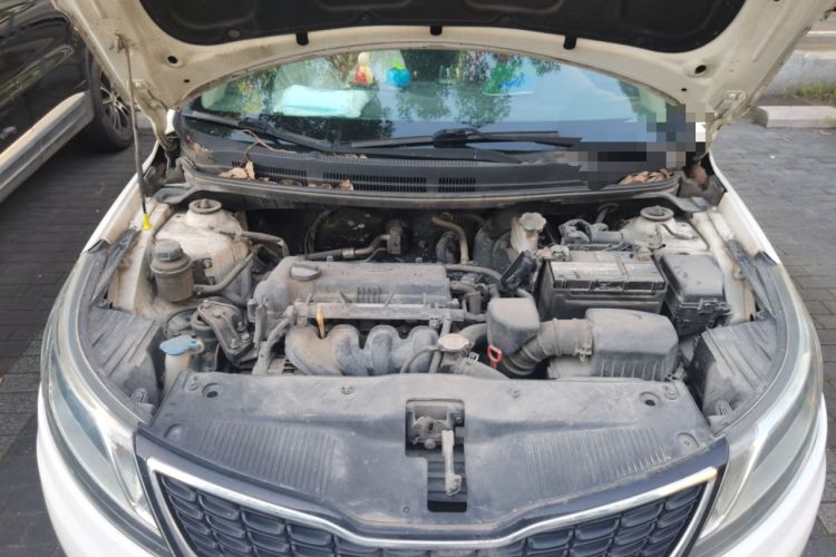 Used Kia K2 2012 Hatchback 1.4L Automatic Cool Edition Engine Bay