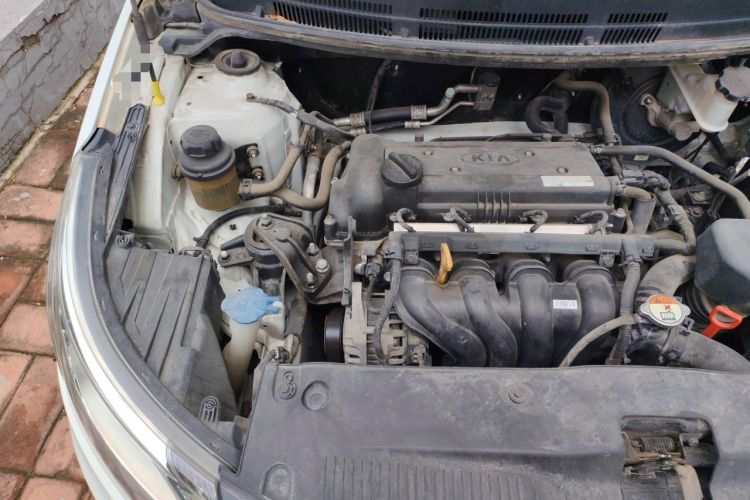 Used Kia K2 2012 Hatchback 1.4L Automatic Cool Edition Engine Bay Right