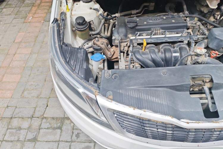 Used Kia K2 2012 Hatchback 1.4L Automatic Cool Edition Engine Bay Right