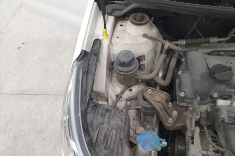 Used Kia K2 2012 Sedan 1.6L Automatic Transmission Premium Commemorative Edition Engine Bay Right