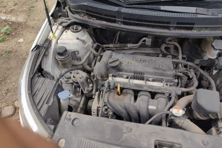 Used Kia K2 2012 Sedan 1.4L MT GLS Commemorative Edition Engine Bay Right