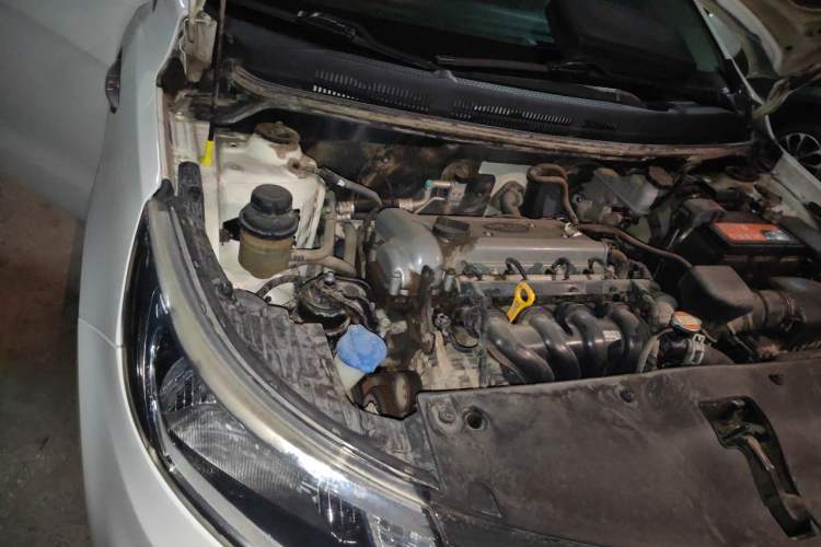 Used Kia K2 2012 Sedan 1.4L MT TOP Commemorative Edition Engine Bay Right