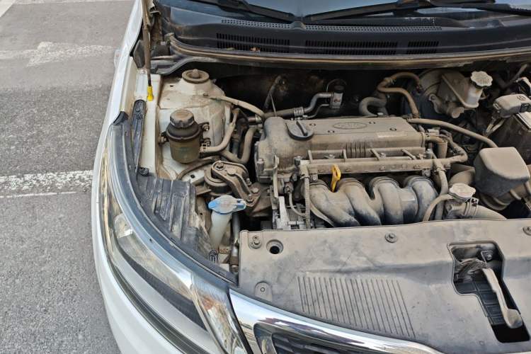 Used Kia K2 2012 Sedan 1.4L MT GLS Commemorative Edition Engine Bay Right