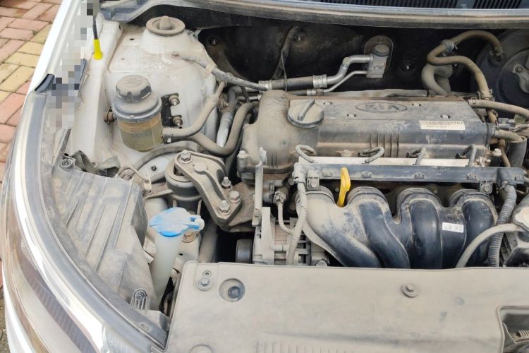 Used Kia K2 2012 Sedan 1.4L Automatic GLS Commemorative Edition Engine Bay Right