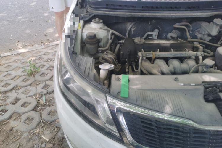 Used Kia K2 2012 Sedan 1.4L MT GLS Commemorative Edition Engine Bay Right