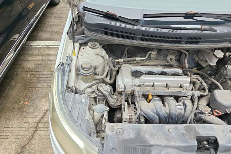 Used Kia K2 2012 Sedan 1.6L Automatic Transmission Premium Commemorative Edition Engine Bay Right