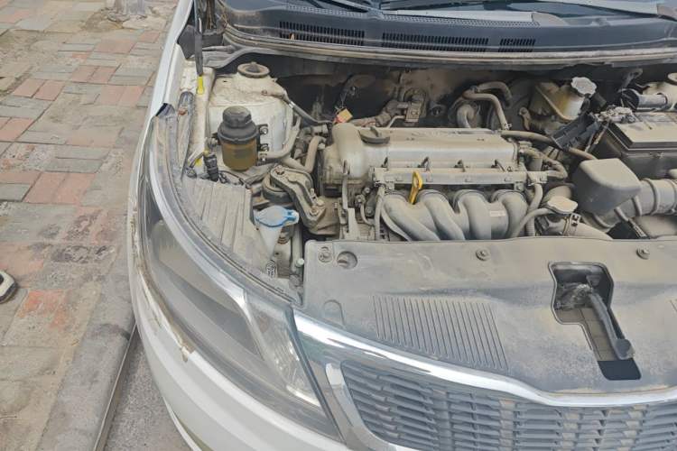 Used Kia K2 2012 Sedan 1.4L MT GLS Commemorative Edition Engine Bay Right